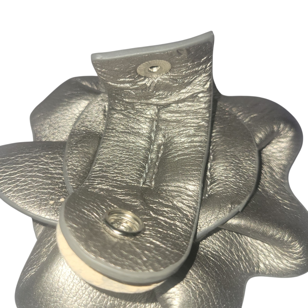 PROJECT: Pewter Leather Flower Bag Charm - Picture 3 of 6